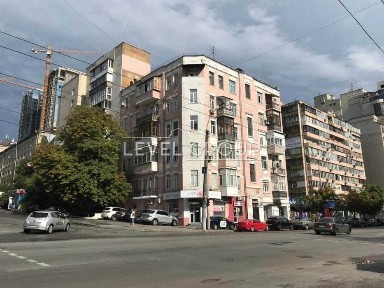 Комерційне приміщення 57м2 з орендарем. вул. Антоновича (Горького) 93