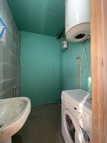 Продам частину будинку в тихому місті біля лісу на Сортировці