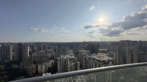 Київ, Печерський, вулиця Іоанна Павла II 12 за