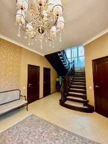 Продається будинок в центрі Білої Церкви !