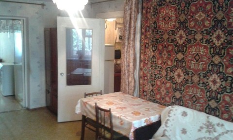 Двухкомнатная квартира в центре !