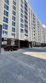 Продам квартиру <a href='/newbuilding/1514/view/zk-na-masanah'>на Масанах</a> в зданому будинку на низькому поверсі!