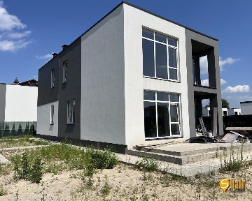 Киев, 108-я Садовая ул.