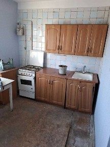 Продам НЕ ДОРОГУЮ 1-ком. ЧЕШКУ, Победа-6.