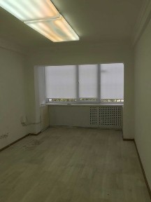 Здам офіс 18,6 м2, Дарницька площа, Тампере 11а. Власник, без комісії.