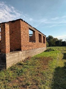 Продаж недобудованого будинку