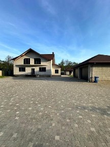 Продається будинок