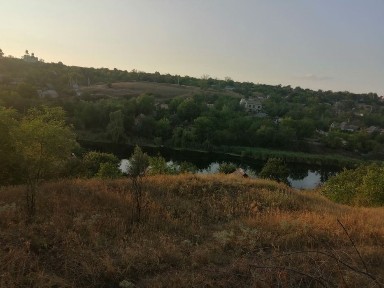 Дом в центре у воды