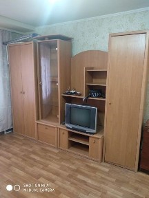 Продам изолированную 2-х комнатную гостинку