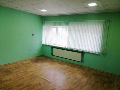 Здам Офіс 25 м2 з косметичним ремонтом! Центр міста! Комунікації!