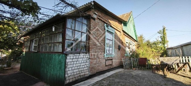 Продаж 4-к будинку у металургійному районі, 12 соток