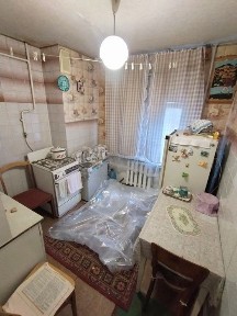 Продам 1к квартиру р-н Лазурний