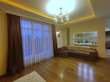 Продається 4-кімн квартира у новобудові на вул. Козачука (Центр міста)