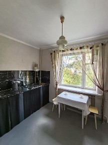 Продам 1 из. кв Подворки