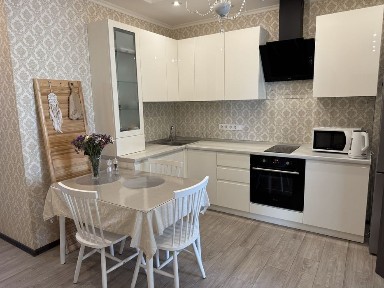 Оренда 2к квартири по вул. Шалімова 35А/Героїв Севастополя 35А