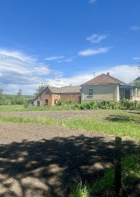 Продаж будинку в селі Кинашів