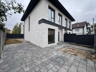 Київська область, Петропавлівська Борщагівка