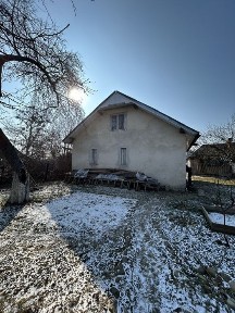 Продаж будинку в селі Загвіздя