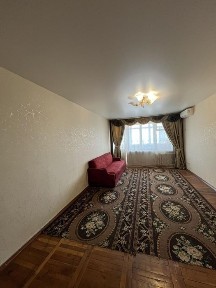 Продаж 1к центр Малий ринок Запорізька