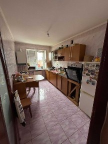 Хороша ціна! Продам трикімнатну квартиру в центрі міста Долина!