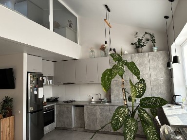 Дуже світла та сонячна Квартира ЖК <a href='/newbuilding/5370/view/zk-family'>Family</a> Гатне з ремонтом 68м2 з