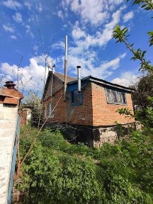 Шишаки, будинок в центрі!