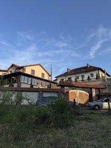 Продаж будинку, біля сатанаторію «Баймонт», Синяк