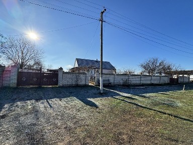 Продается Дом с большой приддомовой територией