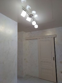 ЄВІДНОВЛЕННЯ Продаємо гарну однокімнокімнатну на пр. Свободи