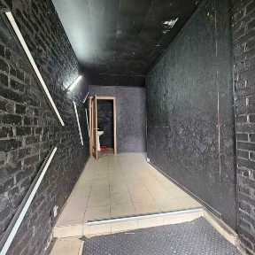 Оренда фасадного комерційного приміщення