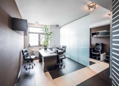 Продаж офісу з орендарями, 182м2 / Велика Васильківська, Центр, Київ