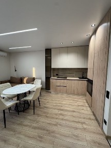 Продаж квартири у центрі міста