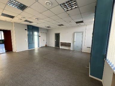 Сдам супер офис возле метро, аренда, оренда, власник