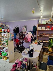 Продам комерційне приміщення з міськими комунікаціями!