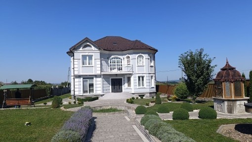 Продається будинок 4км від Кварцу