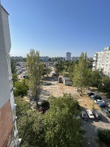 Продам 3-комн. квартиру ул. Светлая (Буденного)