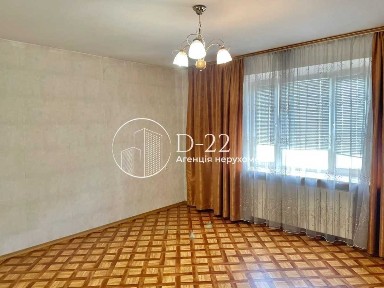 Киев, Декабристов ул., 12/37