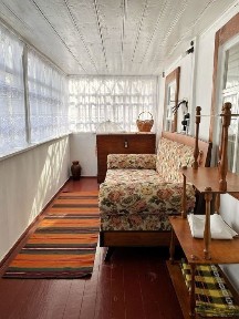 Оренда будинку на вихідні у Опішні