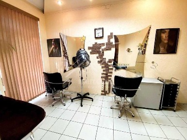 Продаж комерційного приміщення з окремим входом, Соцмісто