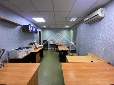 Продаж приміщення з окремим входом, на Автовокзалі