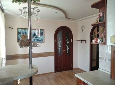 Продам 3- х к. квартиру по Парковой. Автономка! Сертификат!