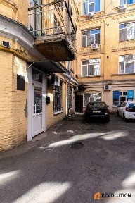 Київ, Голосіївський, провулок Тараса Шевченка 7