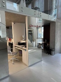 Продаж просторого приміщення, дизайнерський ремонт, вул. О. Степанівни