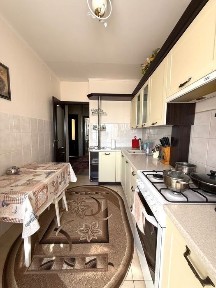 Продаж 3-х кімнатної квартири