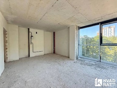 Продаю 3км квартиру біля озера !