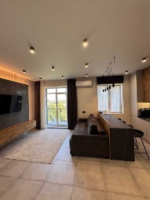 Продається 2-х кімн. +велика кухня студія, PREMIUM сегмент