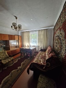 Продам квартиру під бізнес, вул. Київська, 1-й поверх Продам кварт