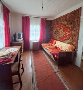 Будинок з газом біля станції Тетерів