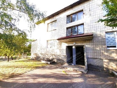 Двокімнатна квартира в Микільському.