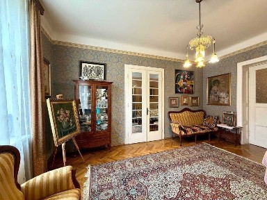 Продаж 4 кімнатної квартири вул. Стецька